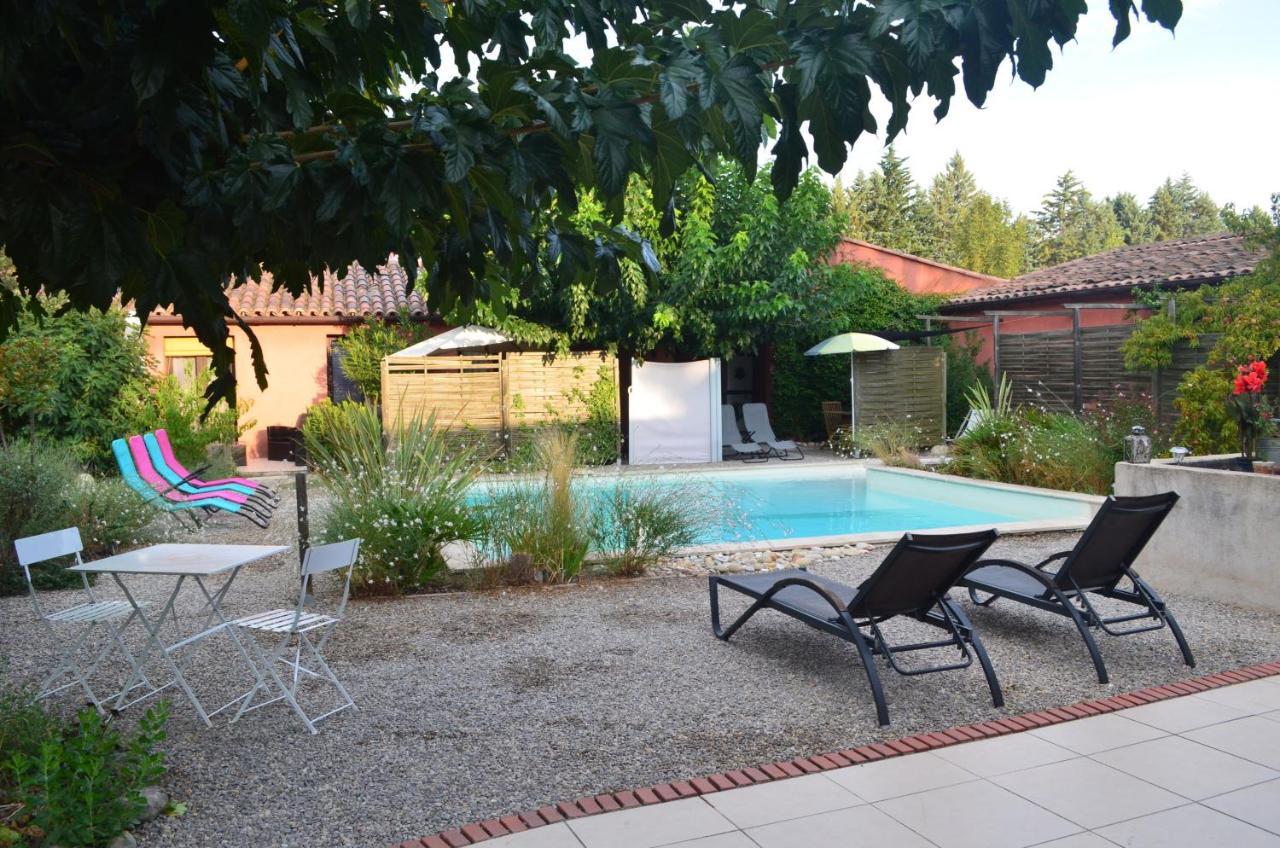 Gite Les Esparrus Villecroze Bagian luar foto