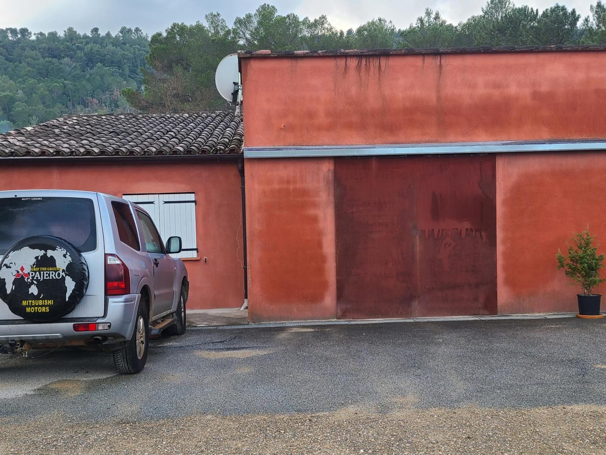 Gite Les Esparrus Villecroze Bagian luar foto