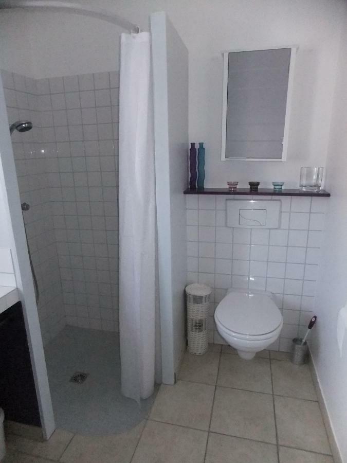 Gite Les Esparrus Villecroze Bagian luar foto